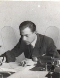 Biuro1942.jpg Biuro1942.jpg